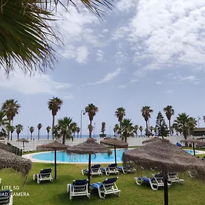 Apartamento De Lujo En Primera Linea Playa, Piscina, Tenis, Padel, Gimnasio, Wifi, Garaje Roquetas de Mar